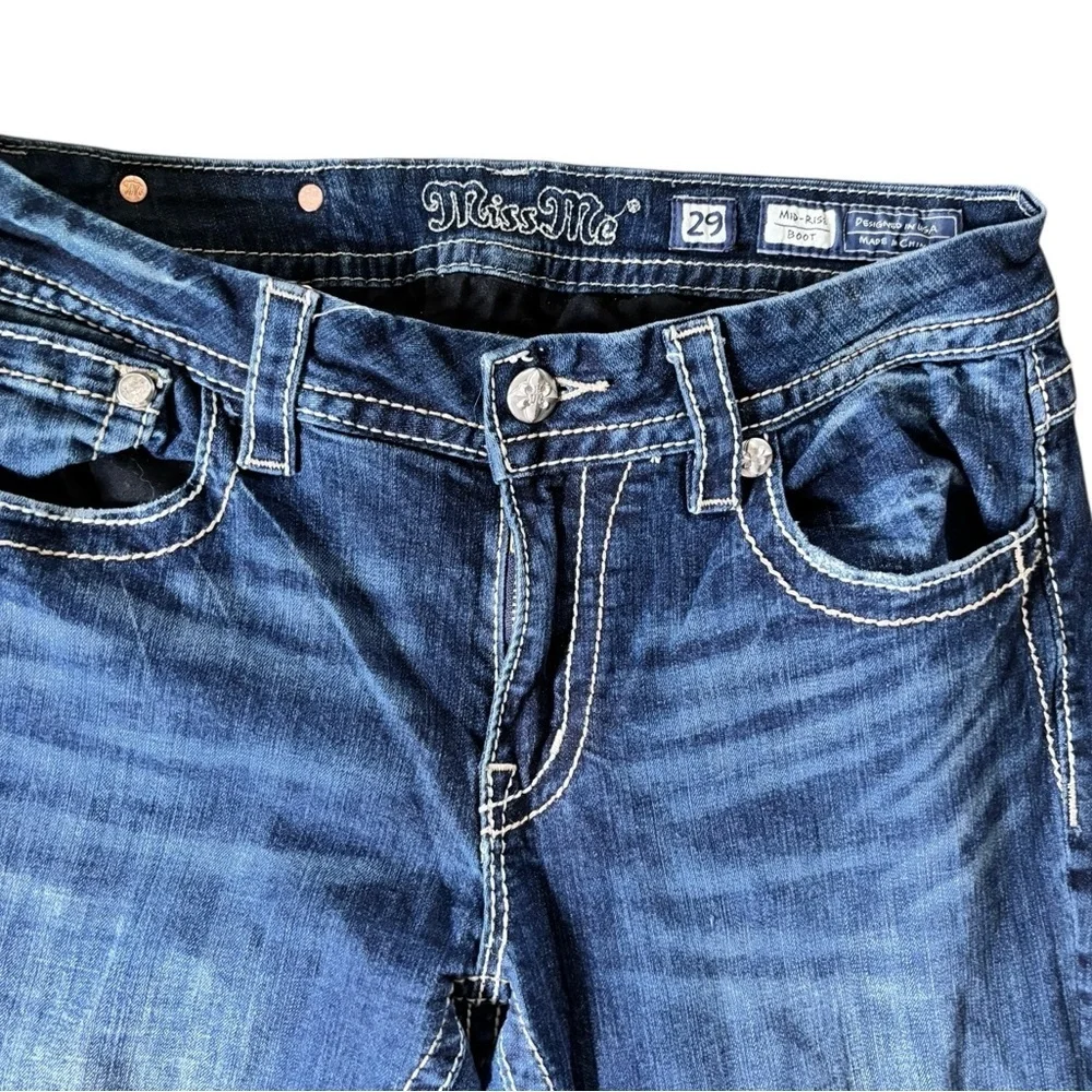 Miss Me Mid~Rise Boot Denim Jeans Sz 29X32.5 Stretch Bling Flap Pockets Distress - Picture 3 of 7